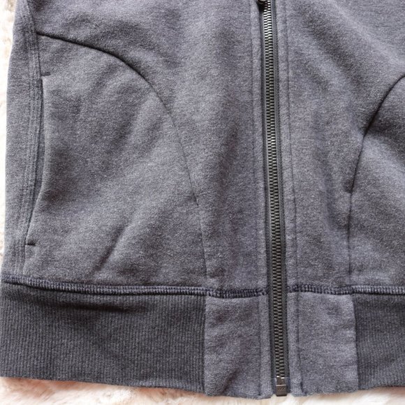Charcoal Lululemon full zip sweatshirt with ruched neck size 2 - Picture 6 of 9